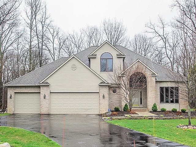 1st image of 4572 Boxwood Ct