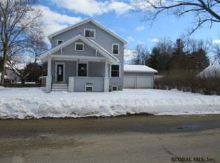 33 School St, Broadalbin, NY 12025