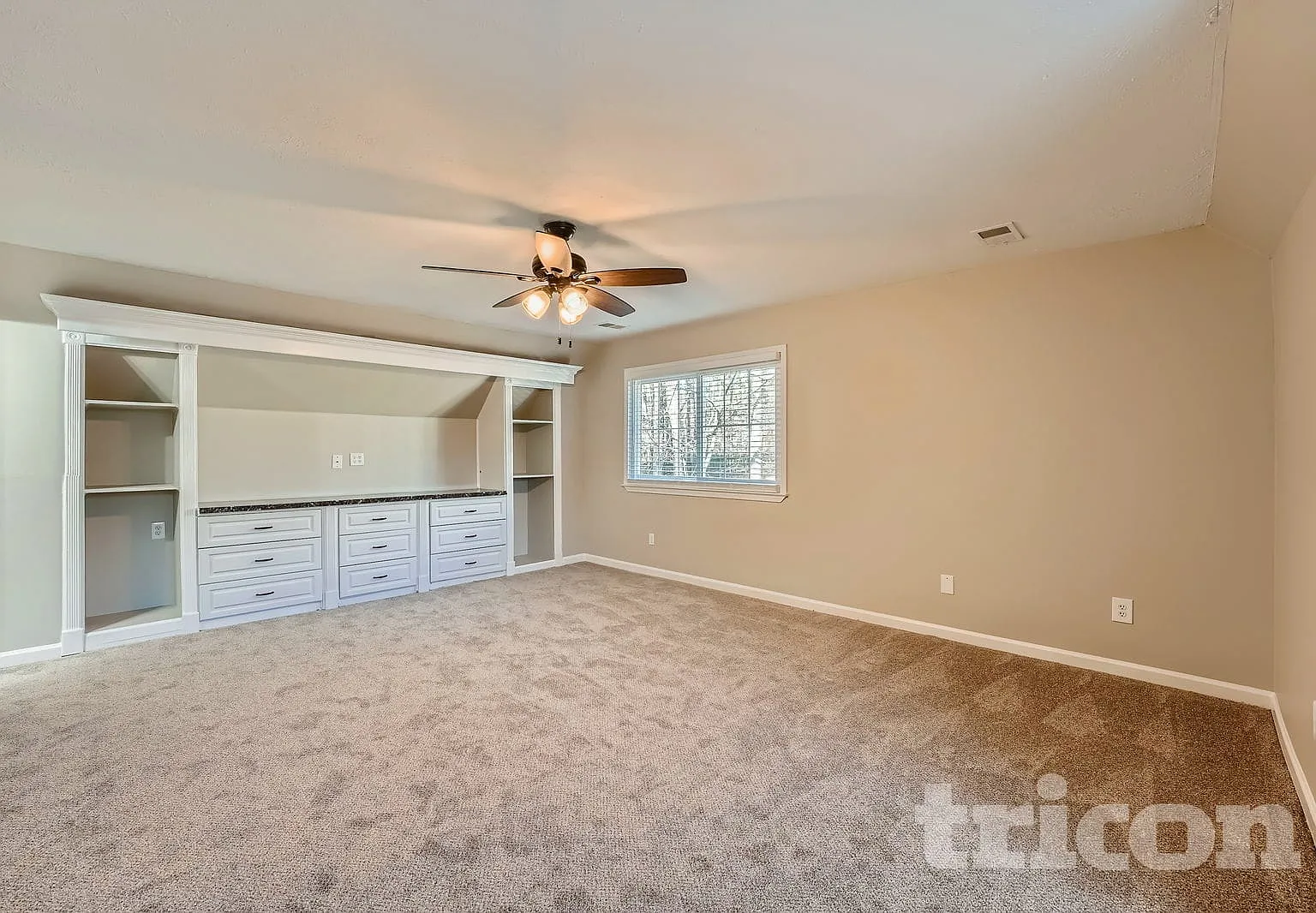 2702 Cheatham Lake Court NW Acworth GA — Photo 4