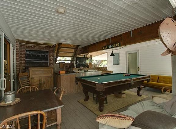 5th image of 432 Papaya St