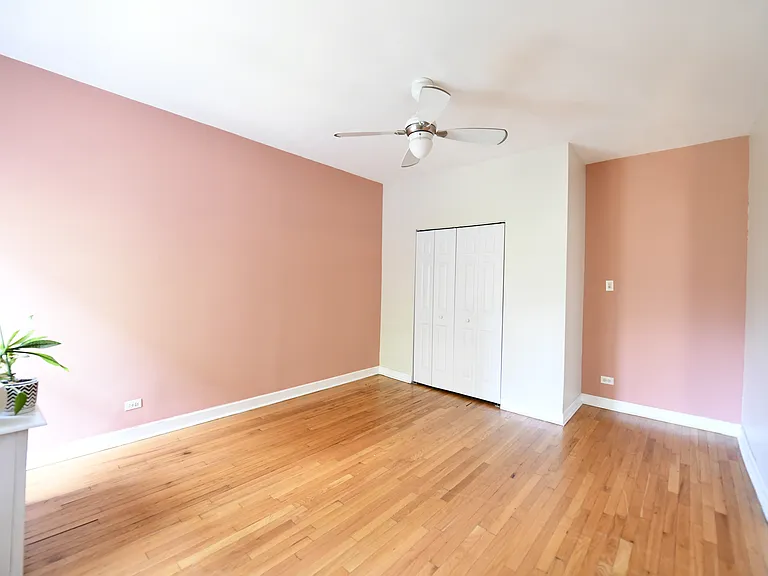 1260 W Pratt Blvd #2 — Photo 17
