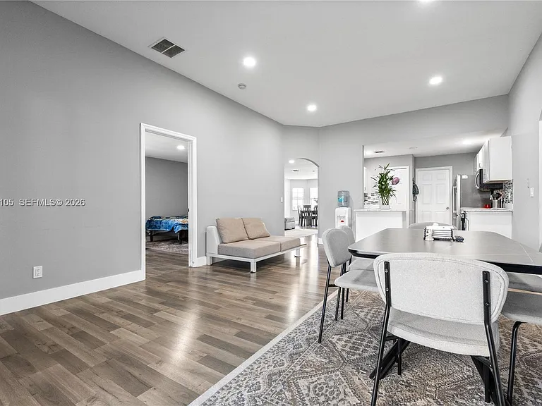 401 NW Kilpatrick Ave — Photo 14