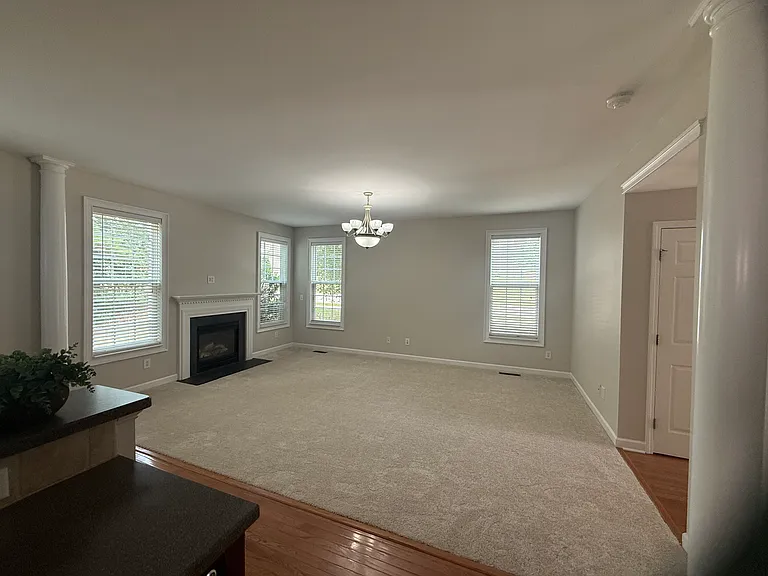 225 Stoke Hammond Ct — Photo 8