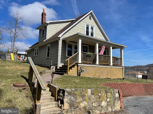 17213 Luzner Ln SW, Frostburg, MD 21532