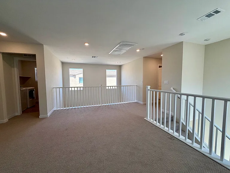 227 Jaldena Ln — Photo 34
