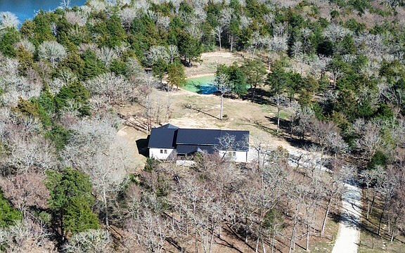 4th image of 1971 Sawmill Rd