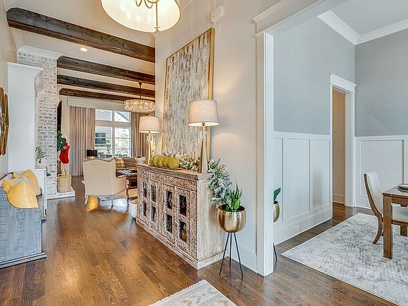 5th image of 100 Hadley Reserve Ct