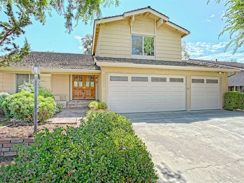 1st image of 172 Sprucemont Pl