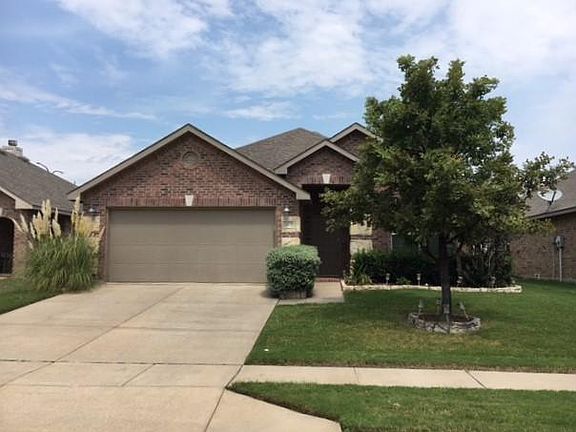2nd image of 2425 Clairborne Dr