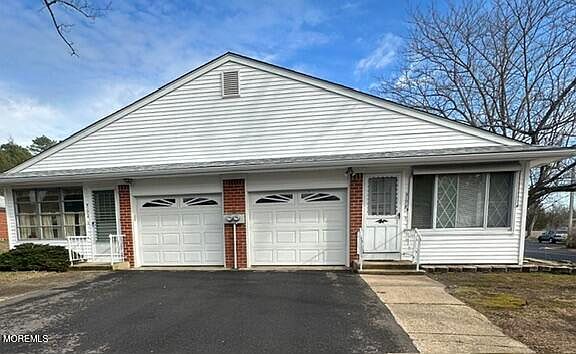 2nd image of 517 B Lilac Lane