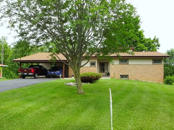 7220 Green Valley Dr, Grand Blanc, MI 48439