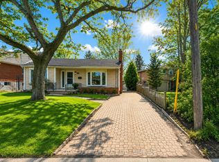 17 Rita St, Hamilton, ON L9H 4S1
