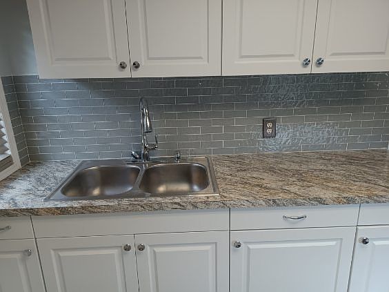 1st image of 473 2nd Ave