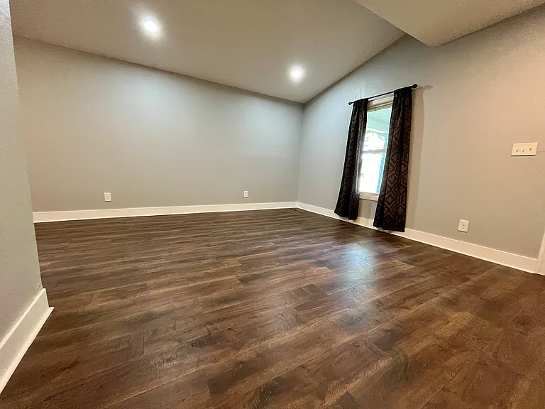 3897 Brownsville Rd #1 — Photo 5