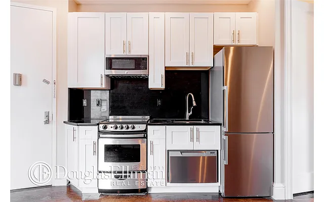 Rented by Douglas Elliman | media 28