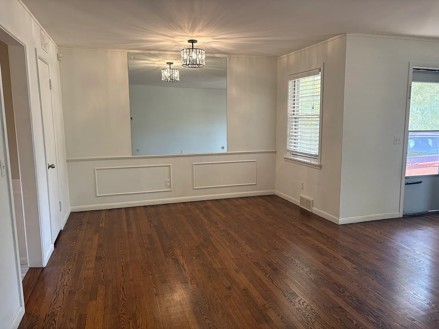 3 bed, 1124 sqft, $1,450 — Photo 3
