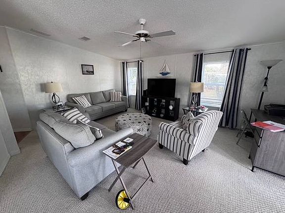 3rd image of 3124 Tree Frog Ln