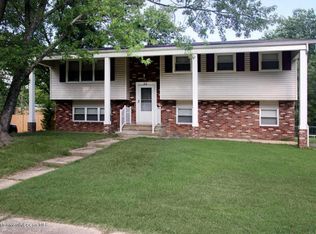 22 Brookwood Pkwy, Jackson, NJ 08527