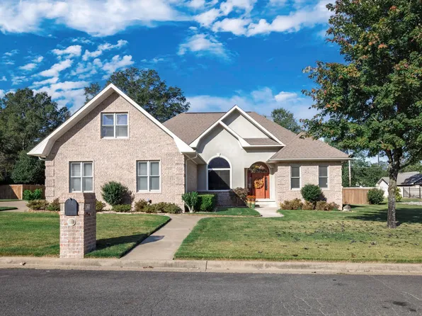 120 Thornbury Ct, Hot Springs, AR 71901