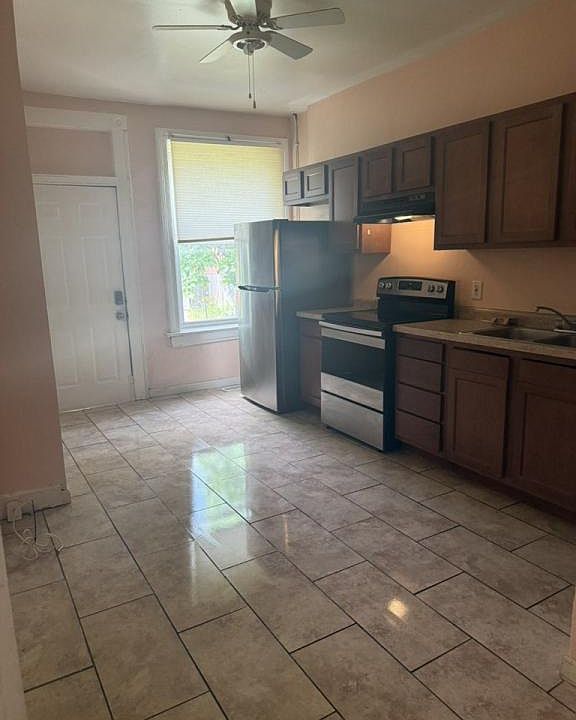 1st image of 3925 Shenandoah Ave Floor 1