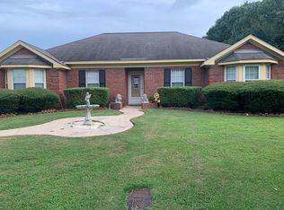 155 Gardenia Ct, Millbrook, AL 36054