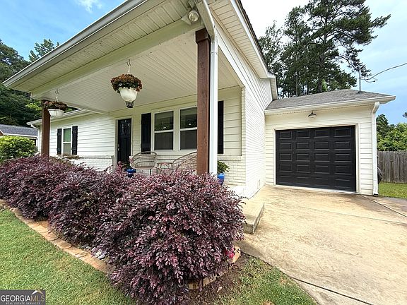2nd image of 2676 Horseshoe Bend Rd SW