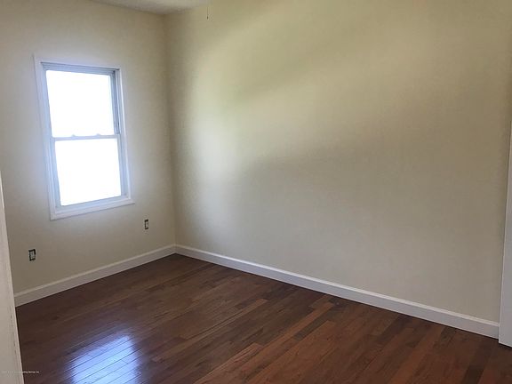 5th image of 35 Floyd St #2