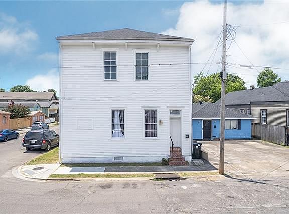 2nd image of 347 Elmira Ave