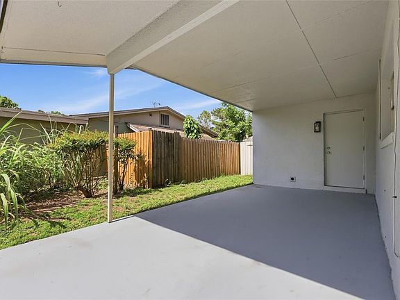 3rd image of 1651 MESSINA AVENUE