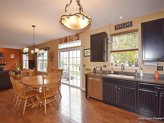 5th image of 2931 Larrabee Dr