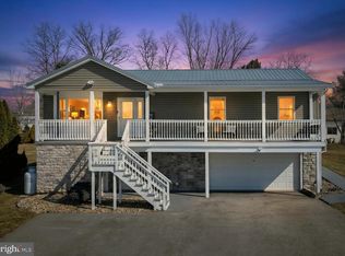 14 Wadsworth Dr, East Berlin, PA 17316