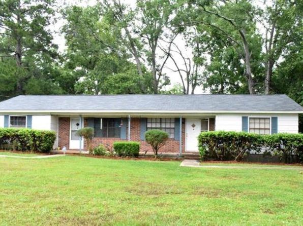 145 Horseshoe Dr