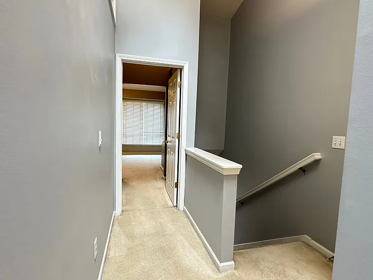 5555 Woodruff Shore Dr — Photo 23