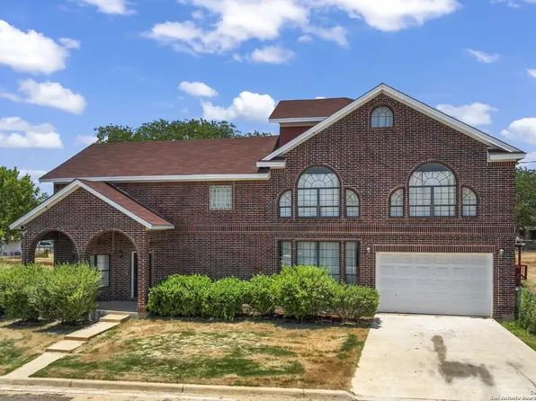 1050 AVENUE J, Poteet, TX 78065