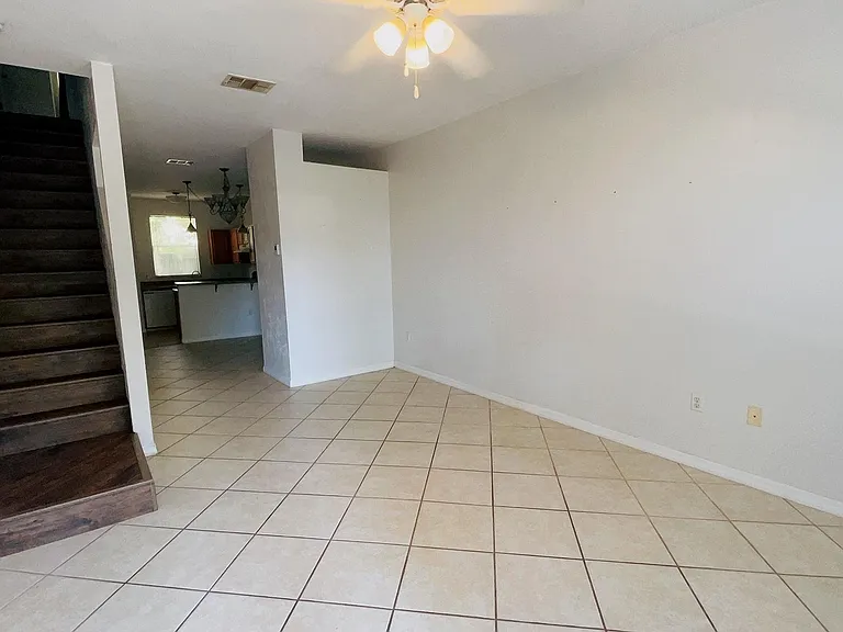 3584 SW 30th Way #125 — Photo 5