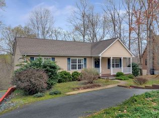 21 Overlook Cir, Palmyra, VA 22963