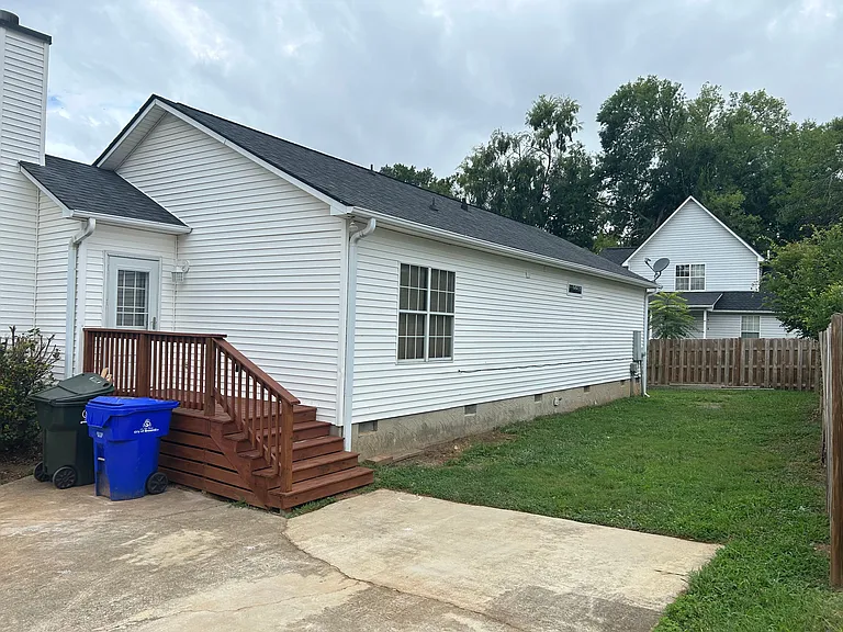 18 Warren Ct — Photo 16