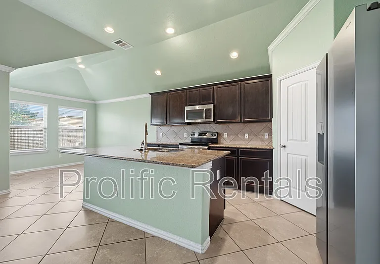 3410 Cottonpatch Dr — Photo 9