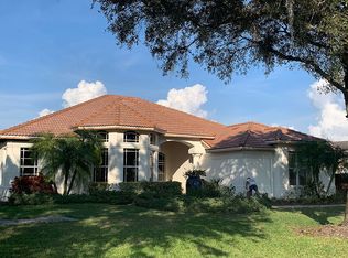 6815 Pindo Blvd, Sarasota, FL 34241