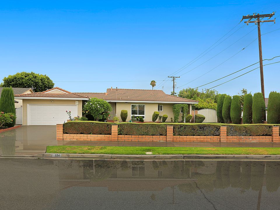 1st image of 324 N New Ave