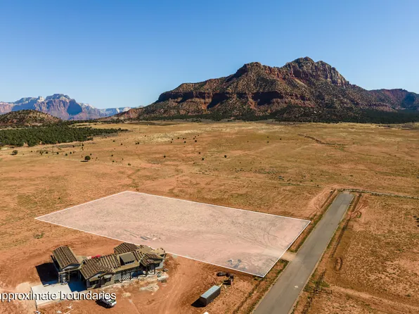 460 W Daybreak Mesa Dr, Hurricane, UT 84737