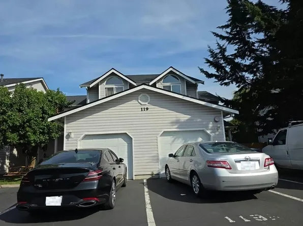 119 21st St SE APT B, Auburn, WA 98002