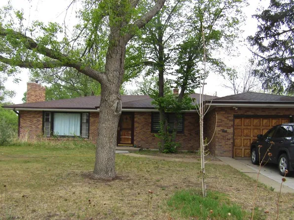 707 N Main St, Gordon, NE 69343
