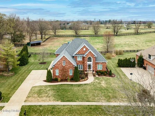 12607 Hillcross Pkwy, Prospect, KY 40059