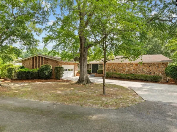 100 Hagen Ct, Lexington, SC 29072