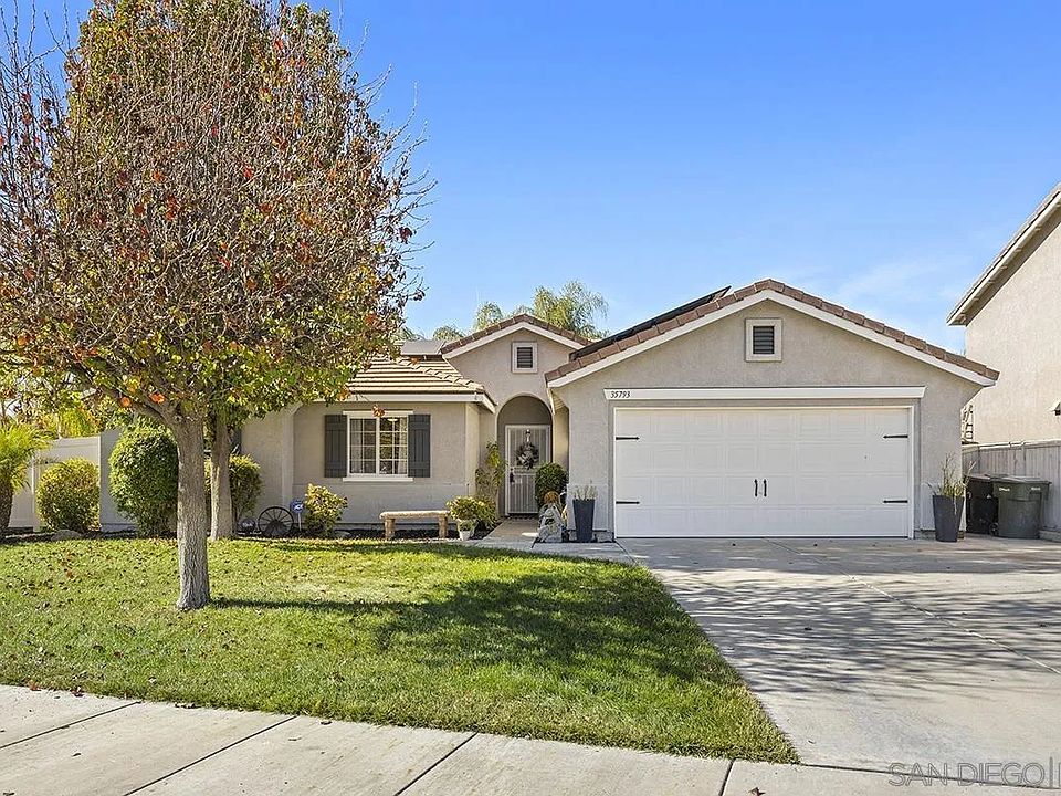 1st image of 35793 Sea Lion Ct