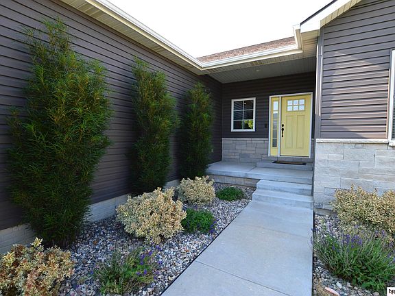 3rd image of 1304 Olivia Dr