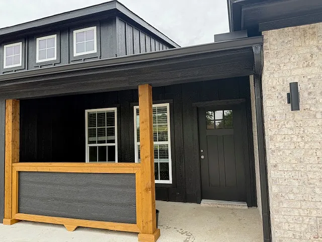 600 Gladys St #5 — Photo 1