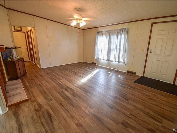 4th image of 18157 Barefoot Springer Rd