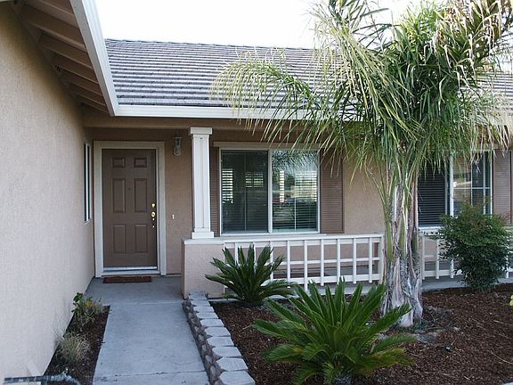 tropical landscaping, cool covered porch